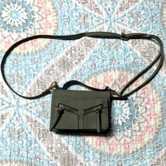 NWOT Soft Green Leather Crossbody - Picture 2 of 9